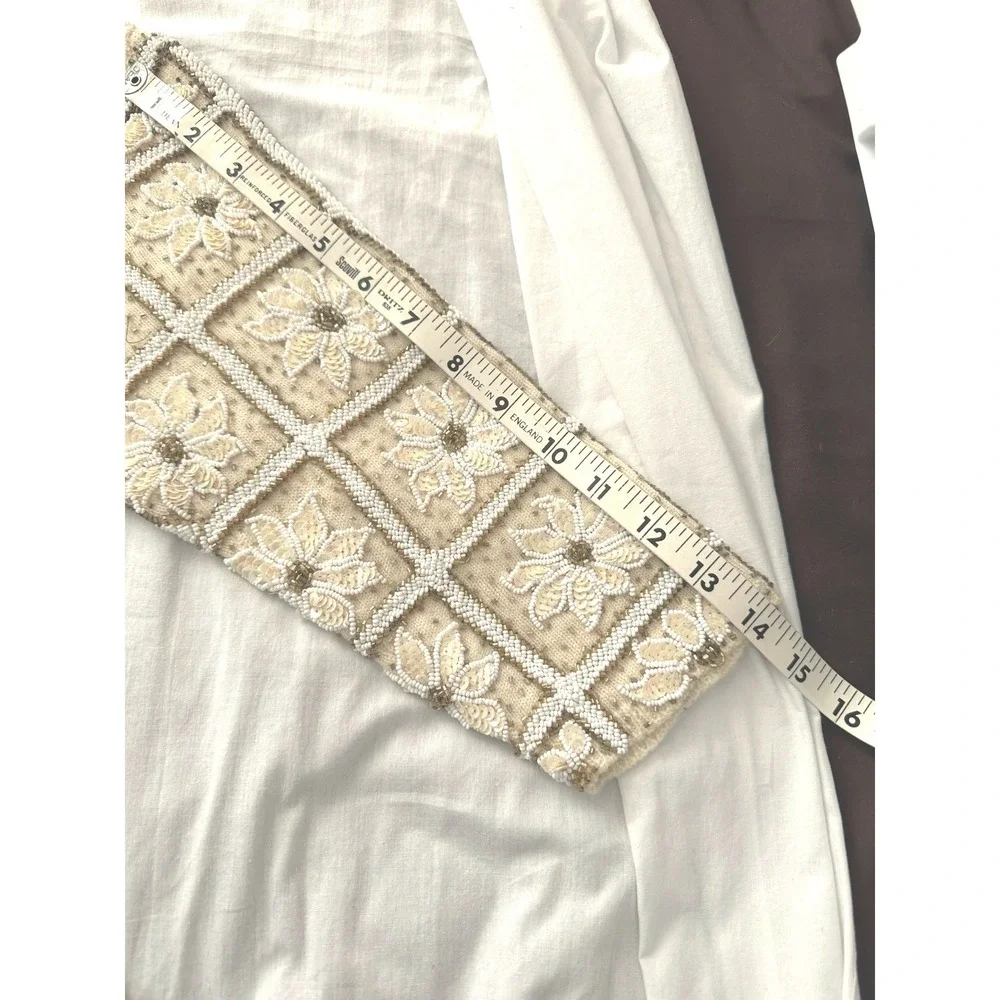 Gene Shelly's Boutique Internationale Vintage MCM Beaded Sweater Cream White‎